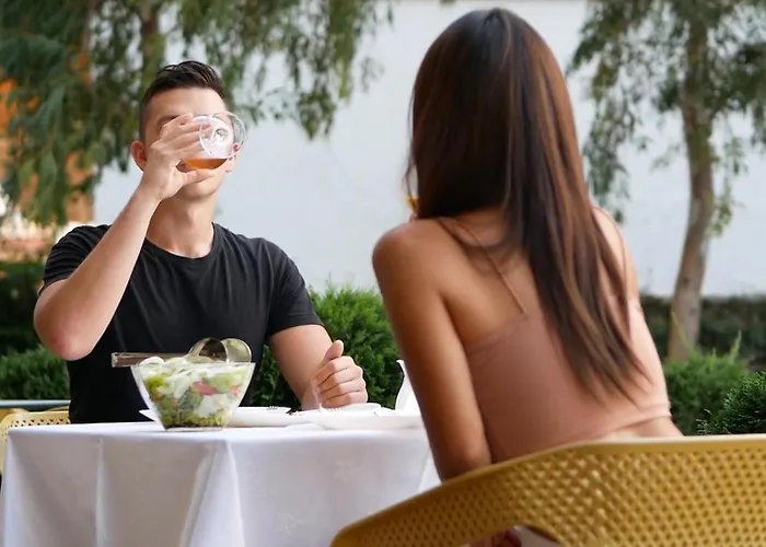 Bel Ami מלון